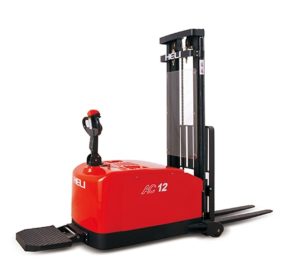 Các kiểu vận hành xe nâng tay điện