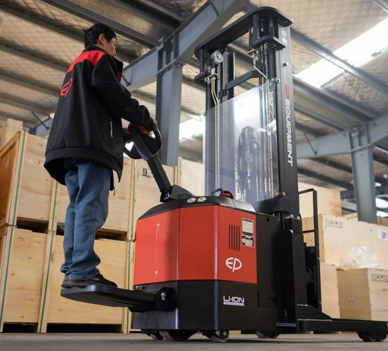 Phân loại các loại càng xe nâng tay điện
