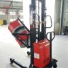 Xe nâng tay điện Việt Nam - địa chỉ cung cấp xe nâng đổ phuy điện chất lượng
