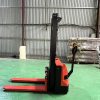 Những ứng dụng của xe nâng tay cao điện 2 tấn