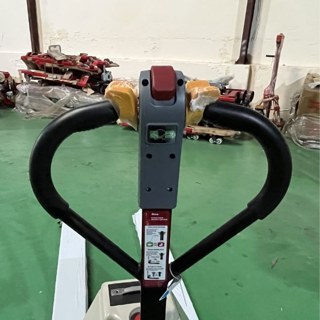 Xe nâng tay thấp điện 2 tấn  - Ảnh 4