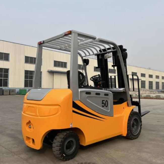 Xe nâng điện ngồi lái 5 tấn  - Ảnh 2