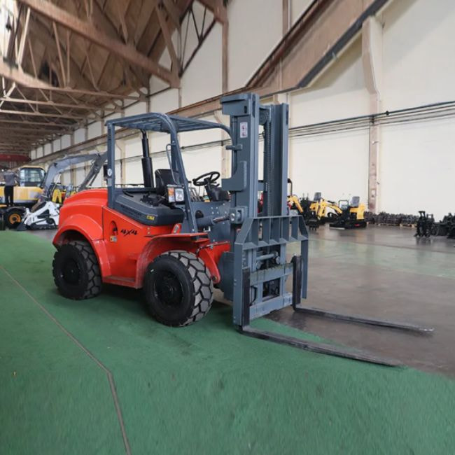 Xe nâng điện ngồi lái 5 tấn bánh xe địa hình  - Ảnh 3